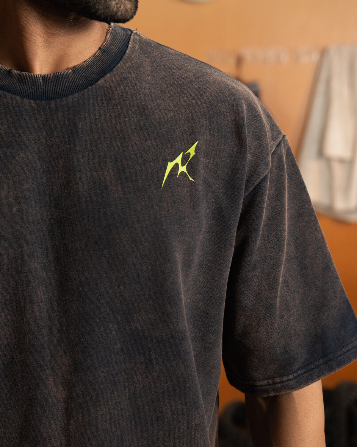 Ghost Pump Drop Shoulder Tee